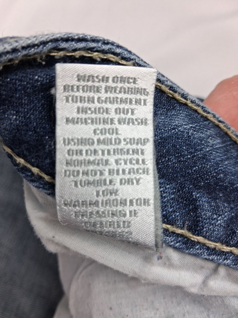 Fashion Bug Women's Plus Distressed Crop Capri Jeans 20W Blue - Picture 5 of 8